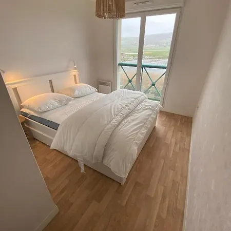 Les Cygnes De Apartment *