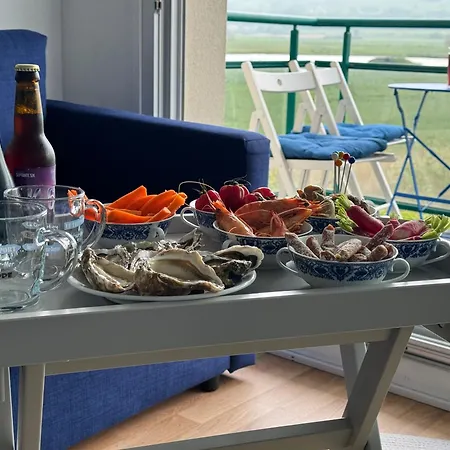 Les Cygnes De Apartment