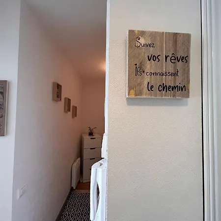 Les Cygnes De Apartment